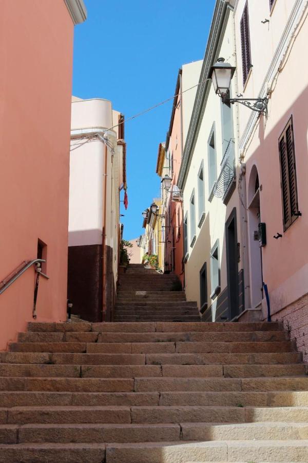 Clelia'S Boutique Rooms & Suites La Maddalena  Ngoại thất bức ảnh