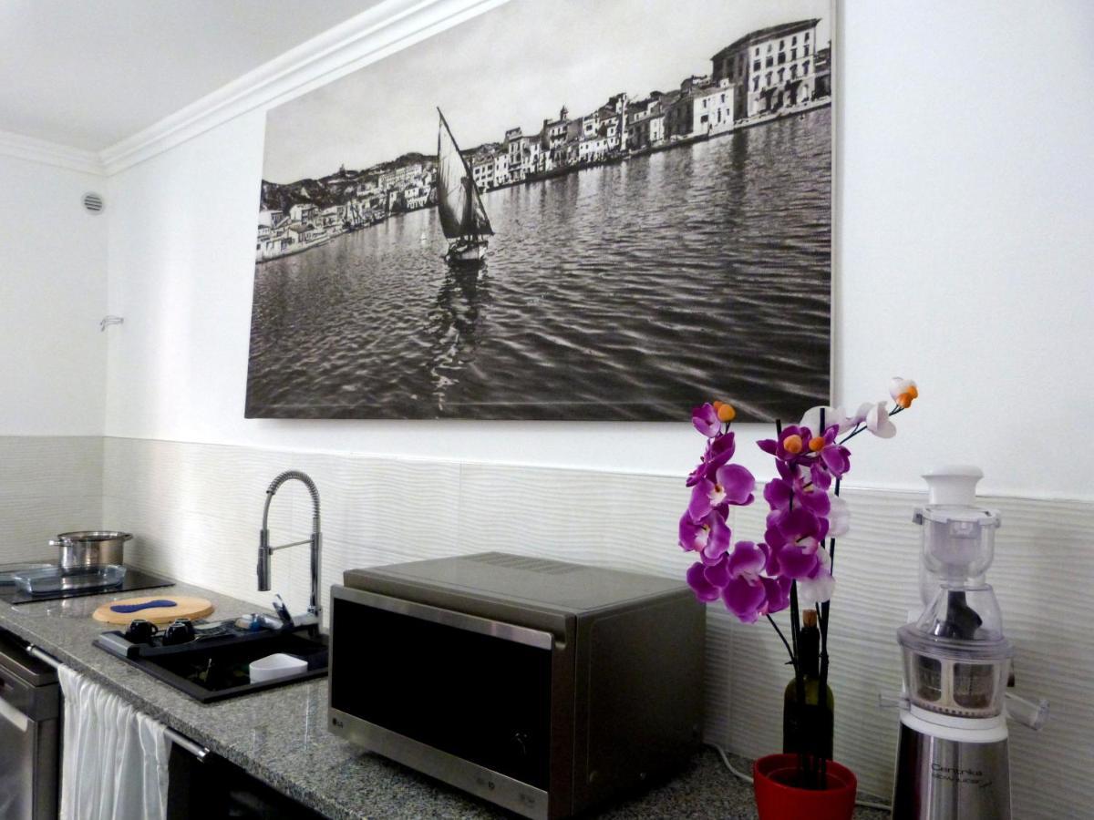 Clelia'S Boutique Rooms & Suites La Maddalena  Ngoại thất bức ảnh