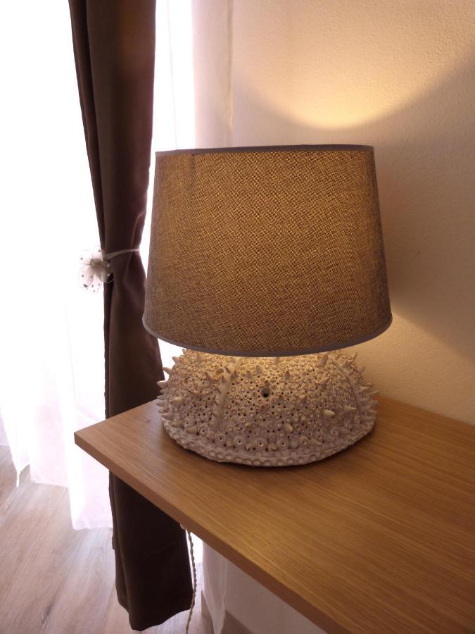 Clelia'S Boutique Rooms & Suites La Maddalena  Ngoại thất bức ảnh